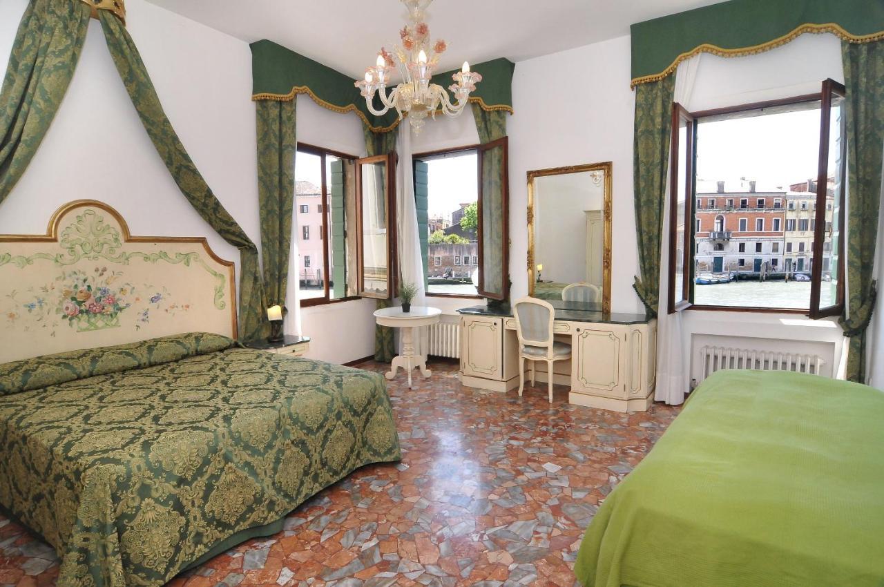 Smeraldo Grand Canal 1566c Apartamento